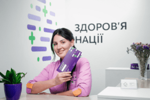 Девушка на ресепшене